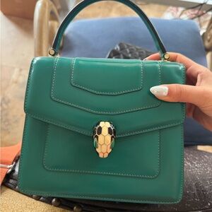 Green Women's Bag with Snakehead Clasp